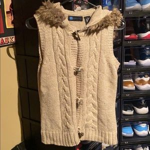 Hooded Sweater Vest